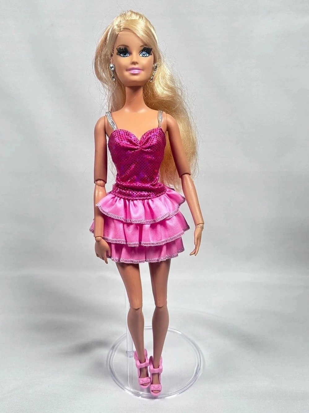 Mattel 2012 Barbie Life In The Dreamhouse Articulated Doll - Rooted Lashes
